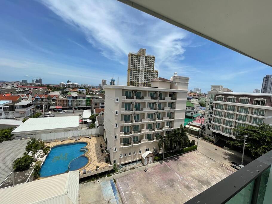 Getaway Studio In City Center Residence Pattaya Ngoại thất bức ảnh